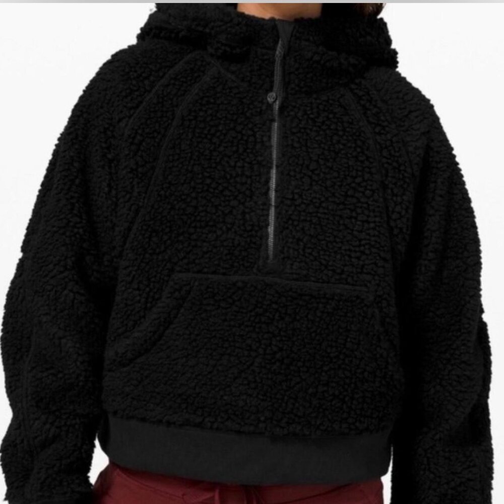 Lululemon Black Sherpa Scuba